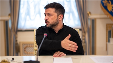 Zelenskyy says Ukraine ‘counting on America’ ahead of Alaska talks