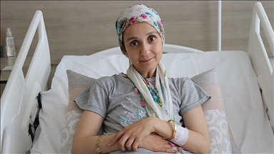 Çocukken içtiği yağ çözücü yüzünden yemek borusu yanan genç anne Kütahya'da sağlığına kavuşturuldu