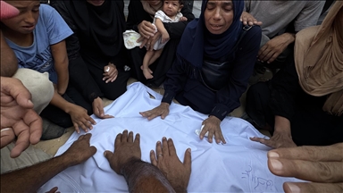 الجيش الإسرائيلي يقتل 11 فلسطينيا بغزة منذ فجر الجمعة