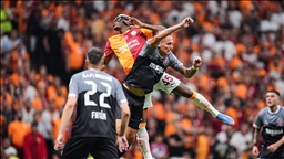 Son şampiyon Galatasaray, sezona 2'de 2 ile başladı