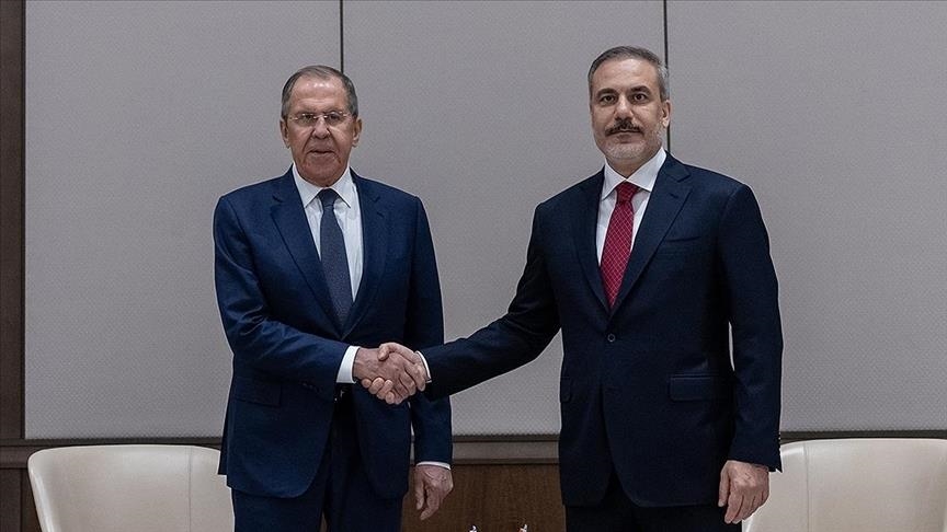 فيدان ولافروف يبحثان جهود إنهاء الحرب الروسية الأوكرانية