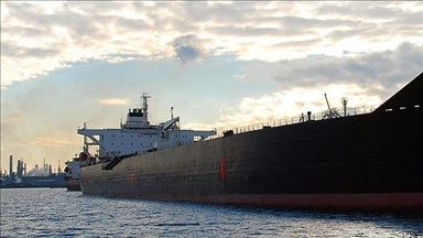 Oil tanker, cargo ship fire kills 1, injures 2 in southern South Korea