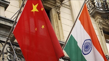 China’s foreign minister to visit India amid improving ties