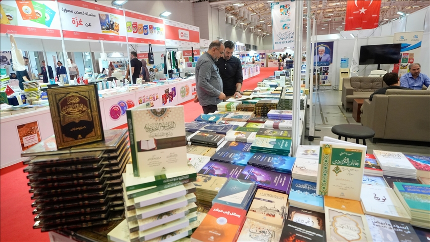 Tüm dünyadan kitapseverler İstanbul’daki Arapça Kitap Fuarı’nda buluştu