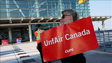 Canada orders striking Air Canada flight attendants back to work