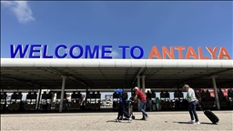 Antalya Havalimanı bir günde 230 bin yolcu ağırladı 