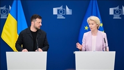 Глава Еврокомиссии: решение по территориям должно быть принято только Украиной