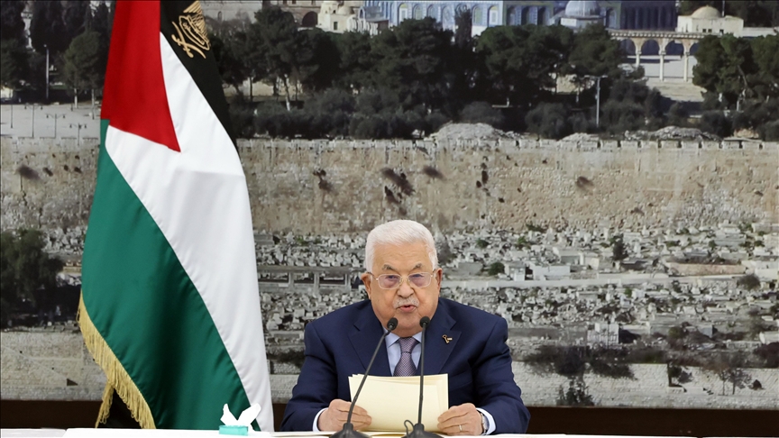 Palestinian president forms committee to draft interim constitution ahead of elections