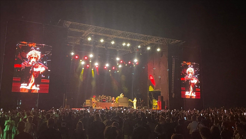 Легендарная американская группа Limp Bizkit впервые за 14 лет выступила в Стамбуле