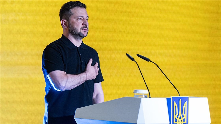 زيلينسكي يؤكد استعداد أوكرانيا لوقف إطلاق نار حقيقي مع روسيا