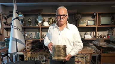 Antalyalı esnafın üç tekerlekli bisikletle başlayan merakı koleksiyona dönüştü