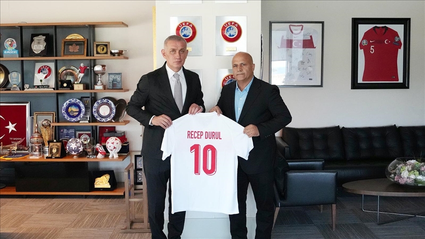 Kocaelispor Başkanı Recep Durul, TFF Başkanı Hacıosmanoğlu'nu ziyaret etti