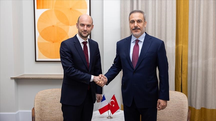 Ministri turk Fidan zhvillon bisedë telefonike me homologun francez, Barrot