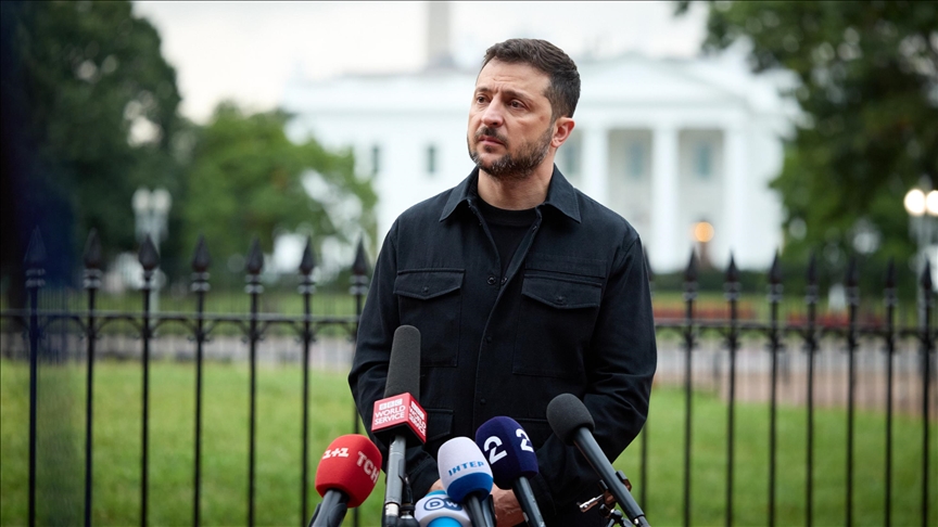 Zelenskyy says he’s open to bilateral talks with Putin before trilateral meeting