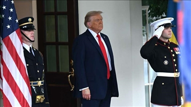 Ukraine negotiations continue in Oval Office after US, European leaders finish 1st round of talks