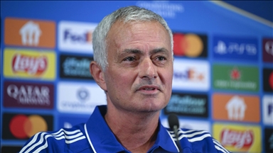 Fenerbahçe Teknik Direktörü Jose Mourinho: Benfica'ya karşı oynamaktansa Nice'e karşı oynamayı tercih ederdim