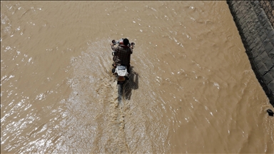 Heavy floods in southern Yemen cause injuries, major damage