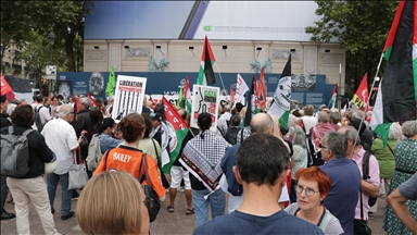 Protesters in Paris denounce genocide, organized famine in Gaza
