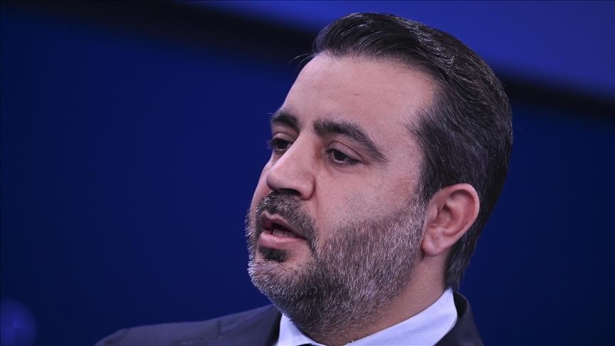Le ministre syrien des Affaires étrangères rencontre à Paris le ministre israélien des Affaires stratégiques