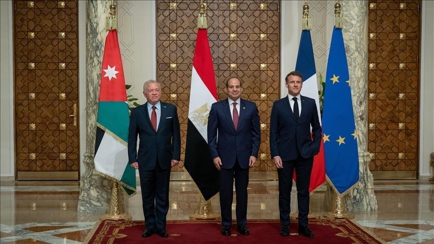 Macron, al-Sissi et Abdallah II appellent à un cessez-le-feu à Gaza et mettent en garde contre une guerre régionale