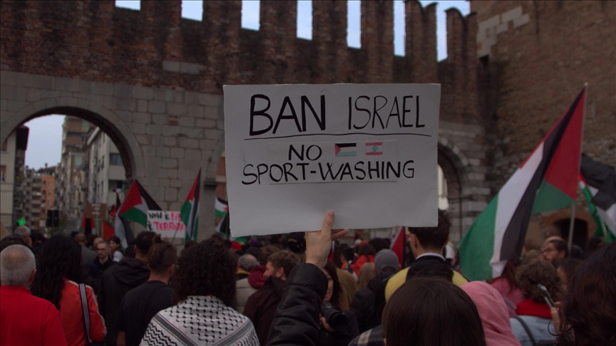 Italian football coaches call for Israel's suspension from international competitions