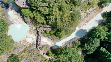 Göksu travertenleri ve Mavigöl turkuaz renkleriyle turizmde ön planda