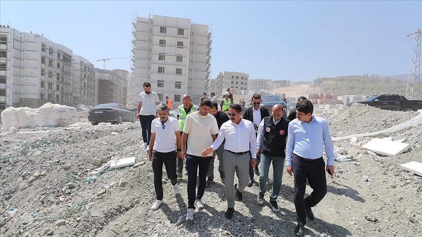 Hatay Antakya'da 2 bin 643 afet konutunun yapımı devam ediyor 