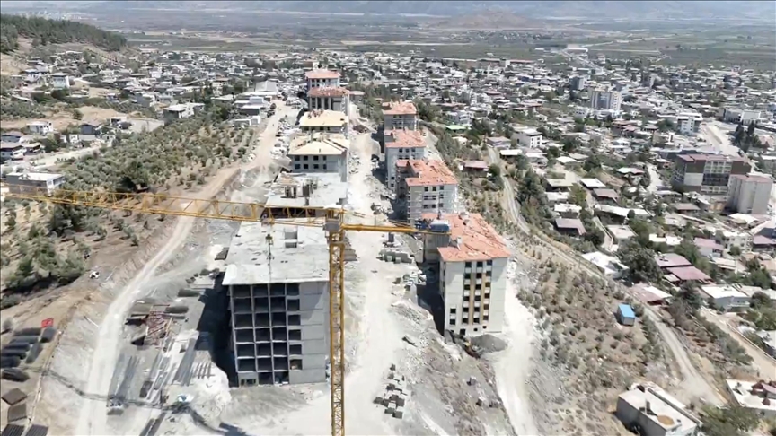 Hatay Hassa'da 622 afet konutunun yapımı devam ediyor
