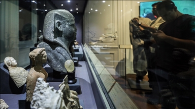 Egjipt, ekspozohen artefaktet e nxjerra nga qyteti i fundosur në Mesdhe