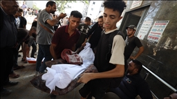 İsrail'in Gazze Şeridi'ne yönelik saldırılarında 10 sivil hayatını kaybetti