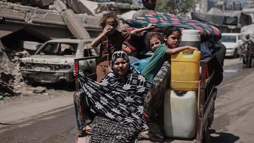 تحت القصف والمجازر.. نزوح قسري واسع من شمال مدينة غزة (تقرير)