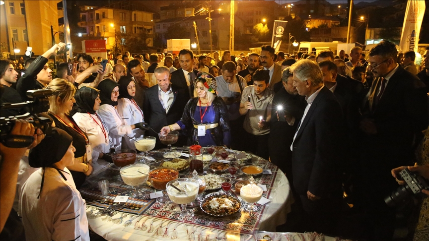 “Bir Anadolu Şenliği” ilk durağı olan Hakkari’de başladı