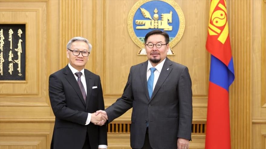Монголия и Лаос подтвердили намерение расширить двустороннее сотрудничество