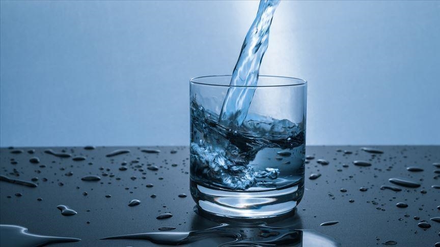 Not drinking enough water triggers stronger stress response: Study