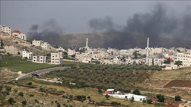 الضفة.. مسؤول فلسطيني يحذر من مساعي إسرائيل لتهجير بلدة المغير وعزلها
