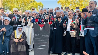 بمشاركة نحو 100 عالم دين.. انطلاق "مؤتمر غزة" في إسطنبول
