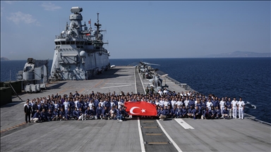 Gençlerin TCG Anadolu gemisiyle "Zafer Yolculuğu" gururu