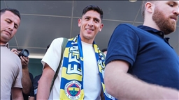 Fenerbahçe'nin ikinci Meksikalısı Edson Alvarez
