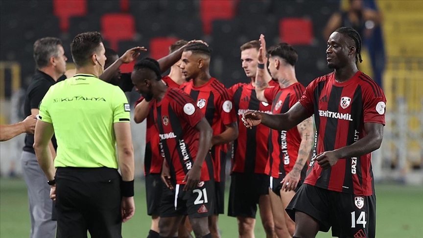 Gaziantep FK, ligdeki ilk galibiyetini aldı