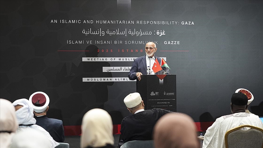İslam Alimleri Vakfı Başkanı Hacımüftüoğlu: Gazze'de insanlık yanıyor