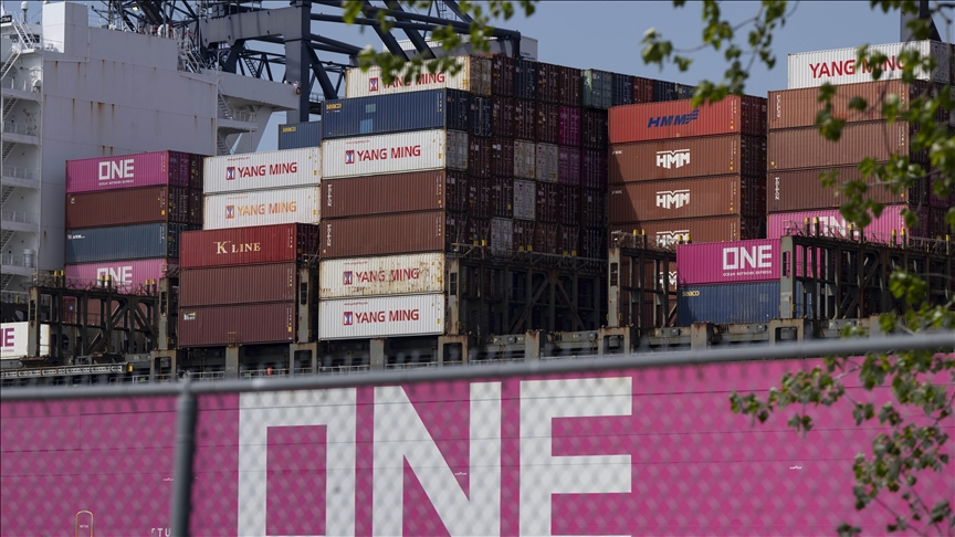European postal services halt US shipments as tariff exemption ends