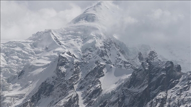 Nepalese mountaineer becomes first to scale 50 ascents above 8000m
