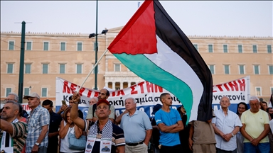 Thousands chant ‘Gaza stands tall’ at Athens rally in solidarity with Palestinians