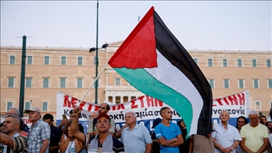 مظاهرات في عشرات المدن اليونانية للتضامن مع فلسطين