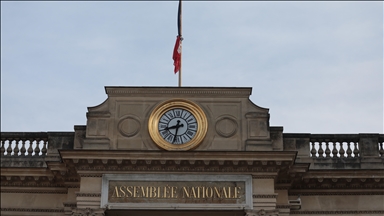 French premier to seek confidence vote in September