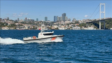 İstanbul Boğazı'ndaki yüzme yarışında Rus yüzücü kayboldu