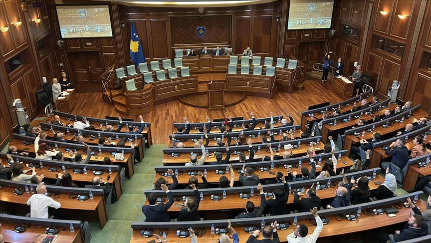 Kuvendi i Kosovës mbetet ende i pakonstituuar për shkak të mosvotimit të nënkryetarit serb