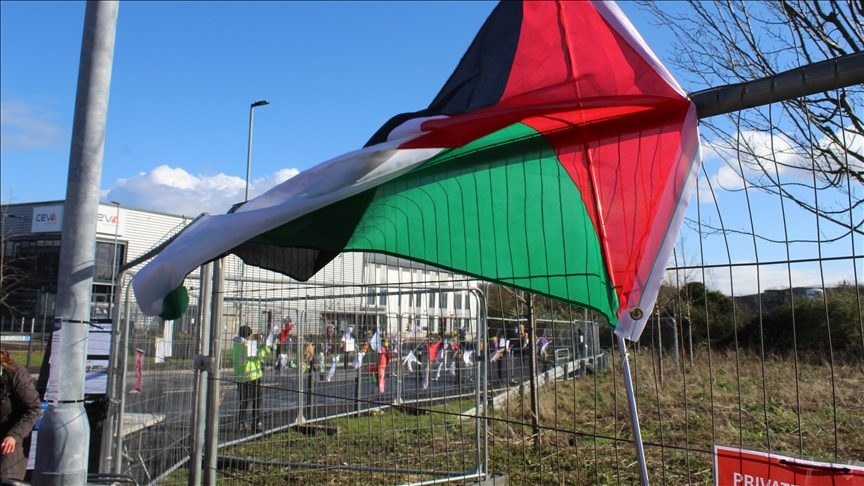 Activists occupy roof of UK weapons factory that supplies Israel's military