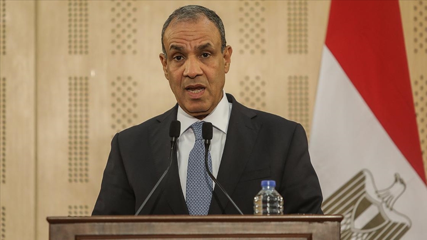 مصر وبريطانيا تبحثان العلاقات الثنائية والتطورات في غزة والضفة