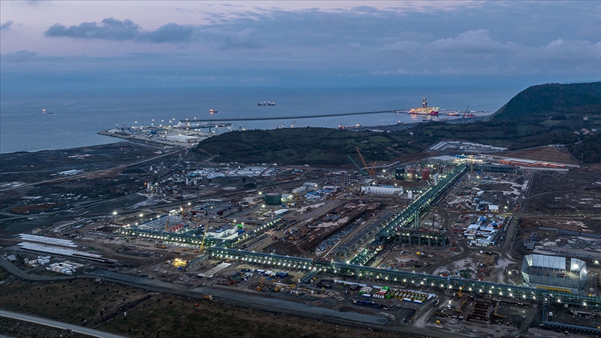 Enerji filosuna katılacak yüzer platform Karadeniz'deki üretimi katlayacak